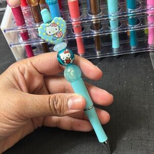 Hello Kitty Turquoise Pen